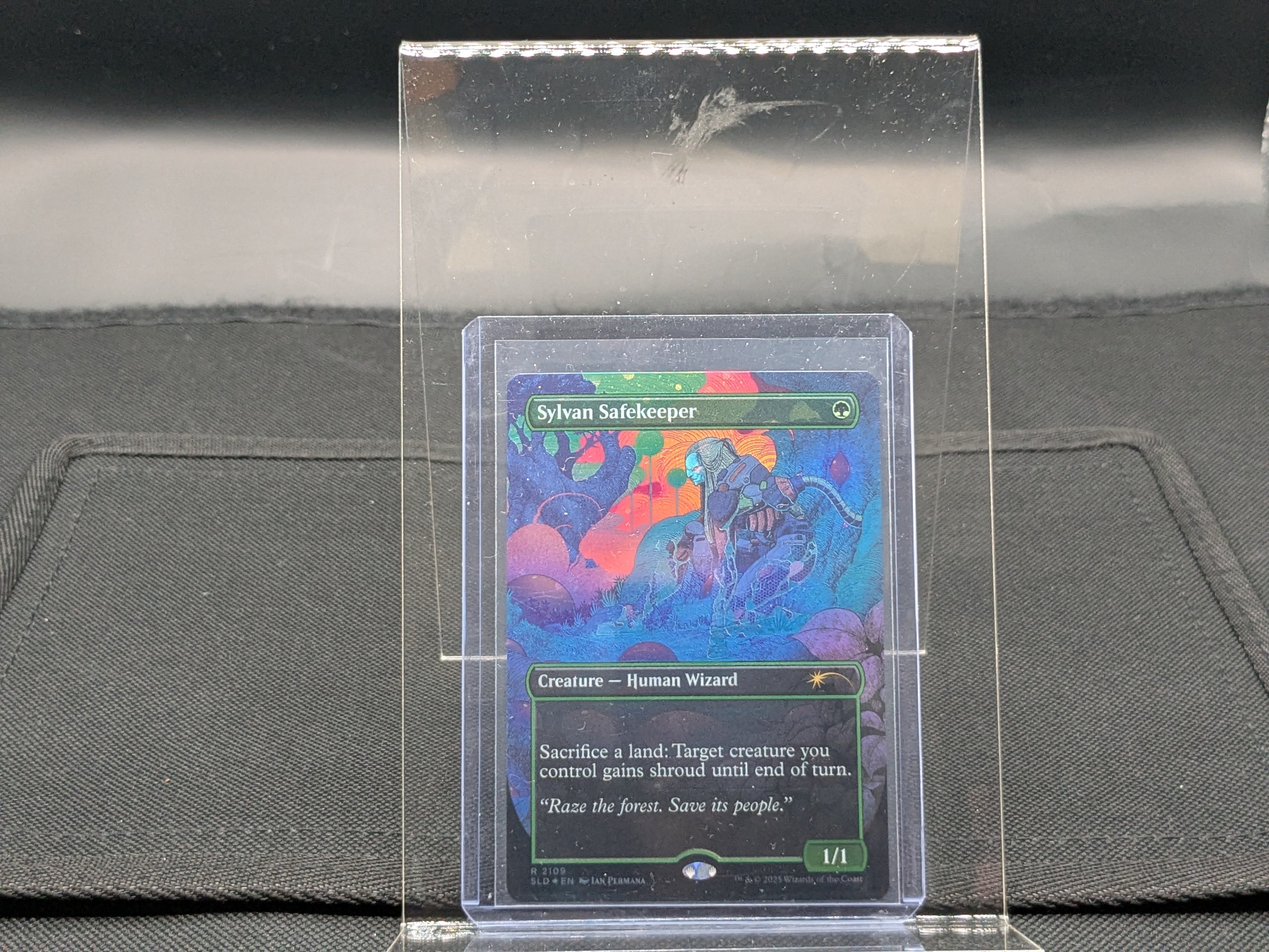 Sylvan Safekeeper(Borderless/Galaxy Foil)